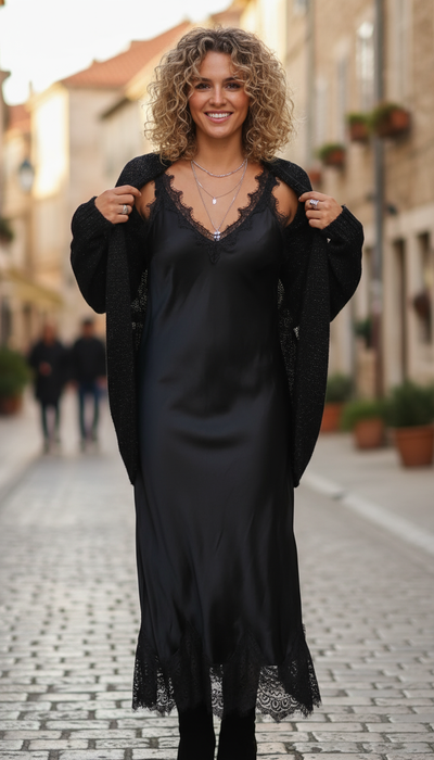 שמלה עם כתפיות + סט קז'ואל עם בלוזה