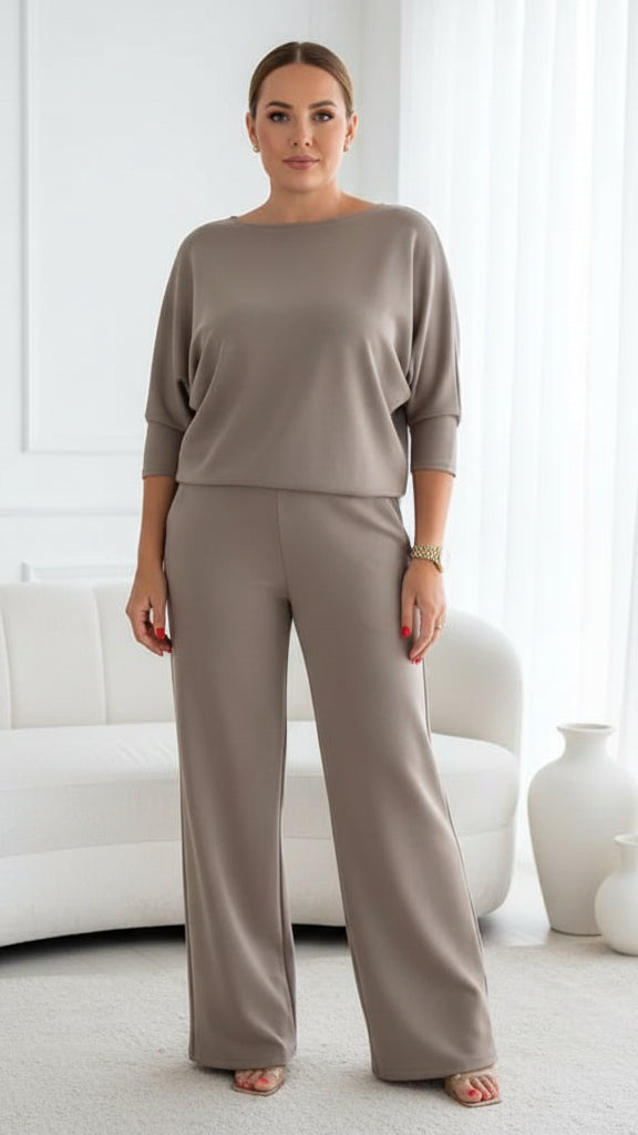 סט אלגנטי בת 3 חלקים: קרדיגן ארוך, טופ ומכנסיים